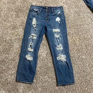 Mid-Rise crop boyfriend Hollister jeans